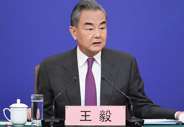 王毅同鲁比奥通电话